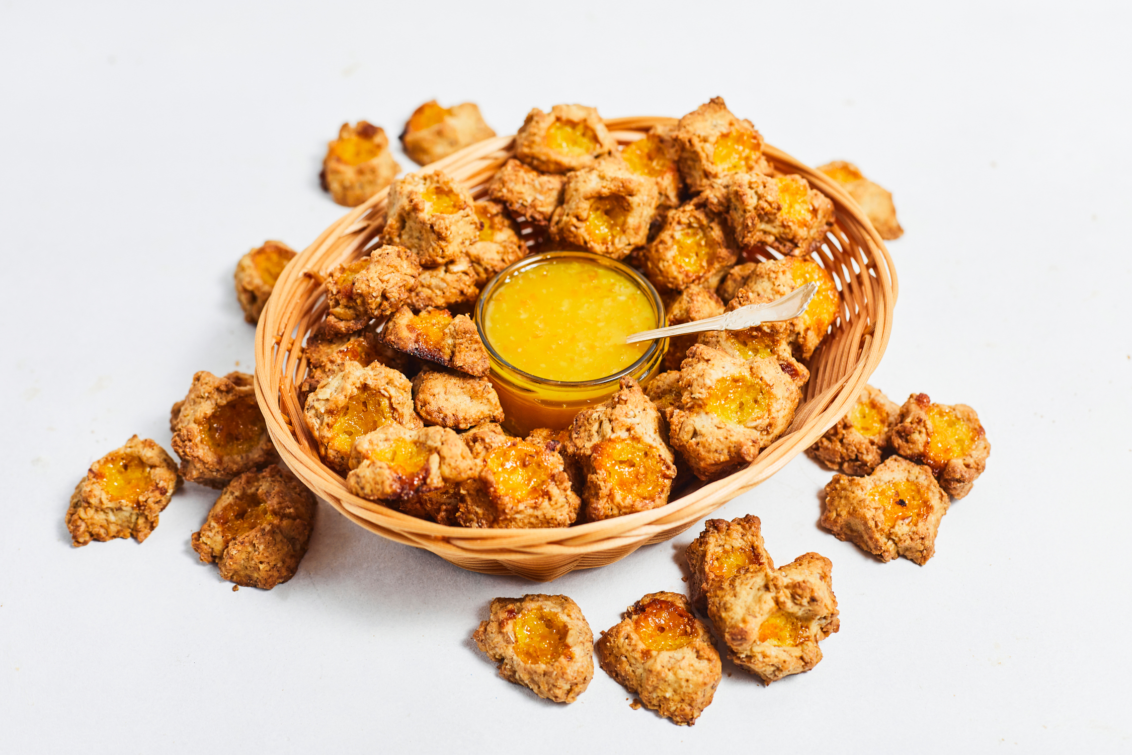 Pilngraudu pārslu-apelsīnu cepumi