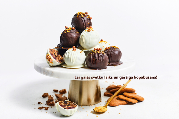 Svētku darba laiki firmas veikalos! Lai gaiši svētki!